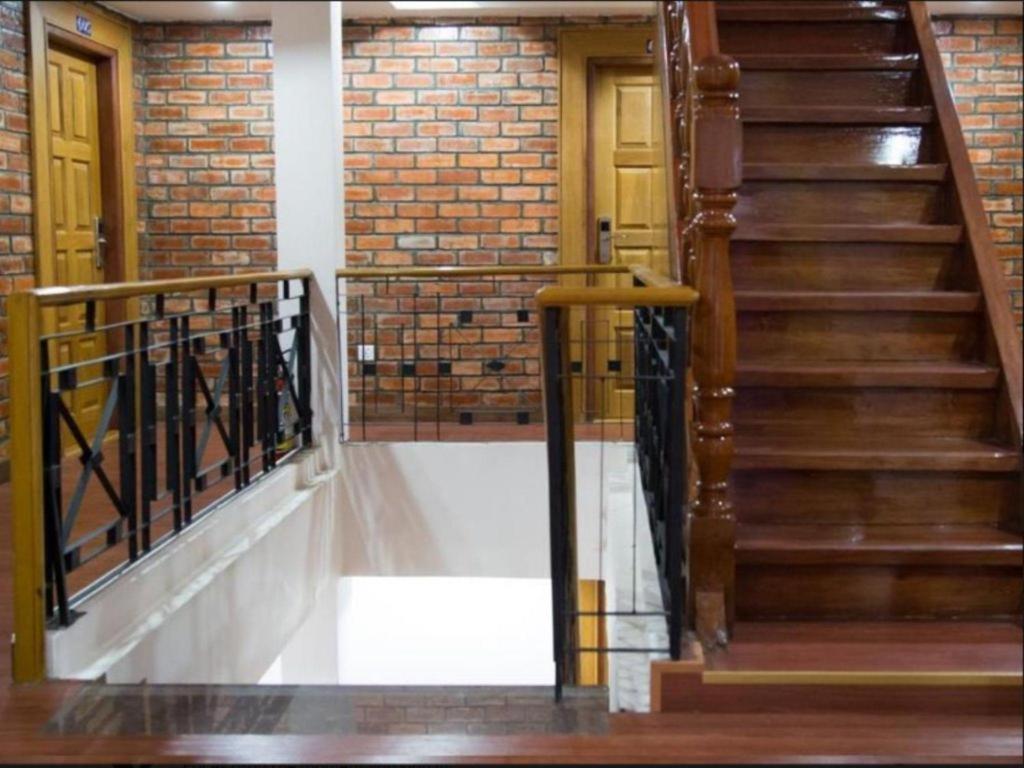 Hotel Bahosi Yangon Ngoại thất bức ảnh